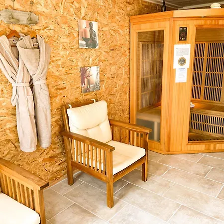Bed & Breakfast Domaine Du Grenier 3*