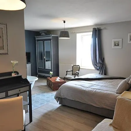 Bed & Breakfast Domaine Du Grenier 3*
