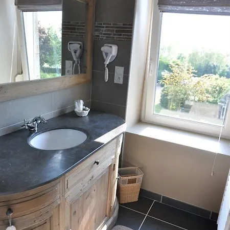 Bed & Breakfast Domaine Du Grenier 3*