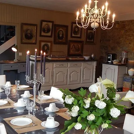 Bed & Breakfast Domaine Du Grenier 3*