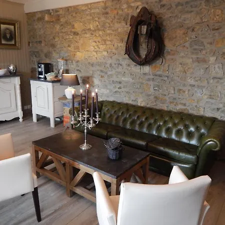 Domaine Du Grenier Bed & Breakfast Yffiniac