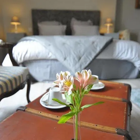 Domaine Du Grenier Bed & Breakfast Yffiniac