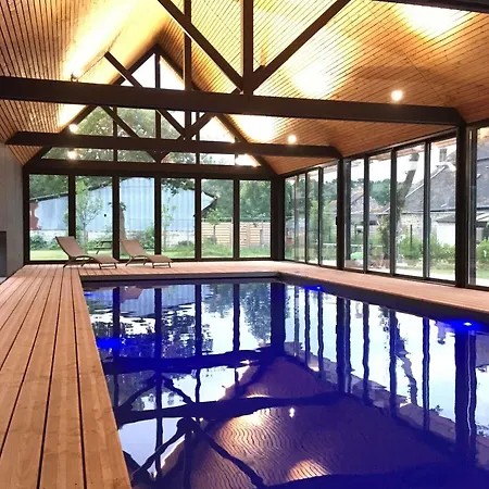 Bed & Breakfast Domaine Du Grenier 3*