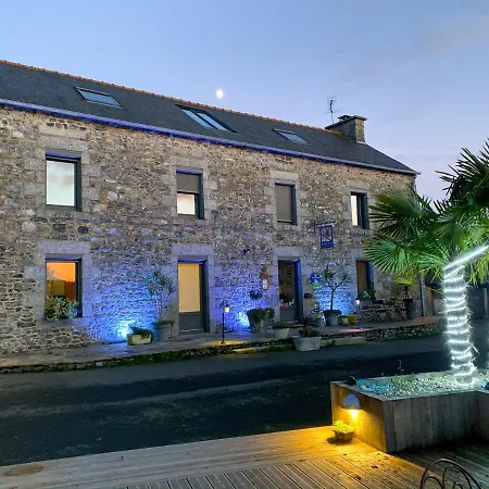 Domaine Du Grenier Bed & Breakfast